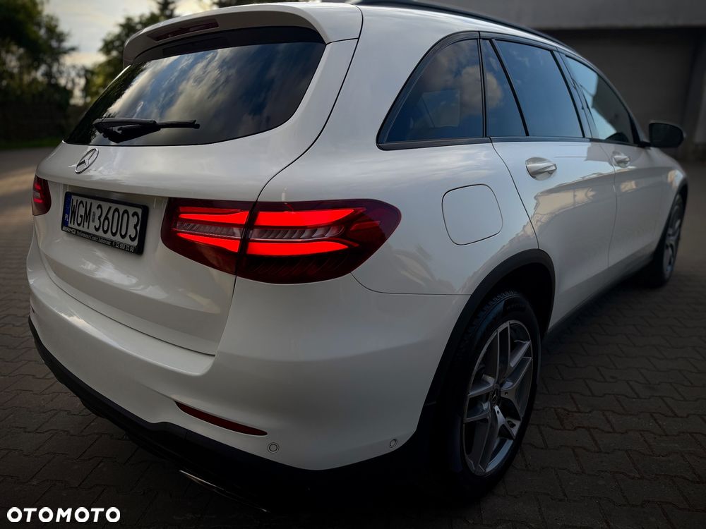 Mercedes-Benz GLC - 6
