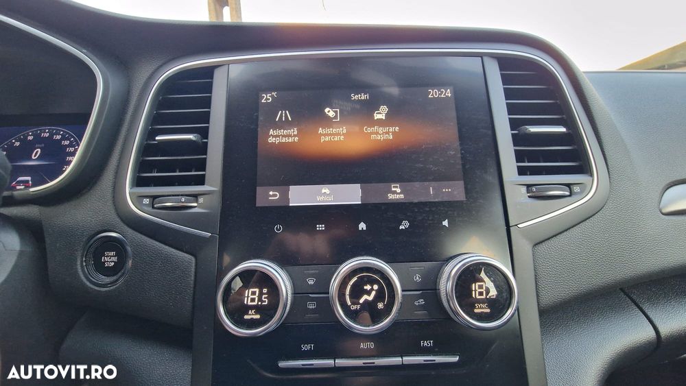 Renault Megane Blue dCi 116 EDC Intens - 10