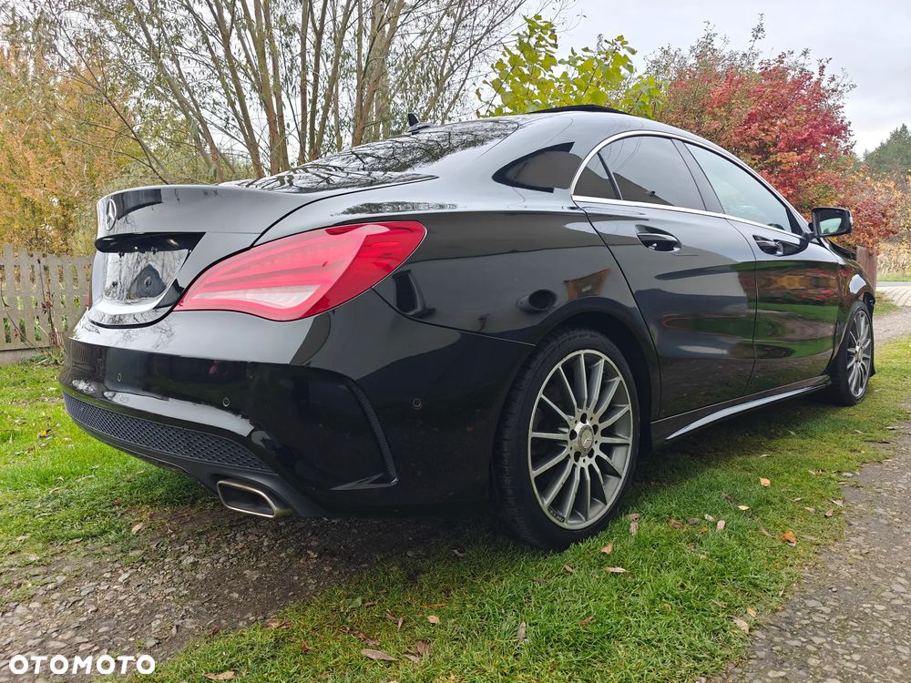 Mercedes-Benz CLA 250 7G-DCT AMG Line - 12