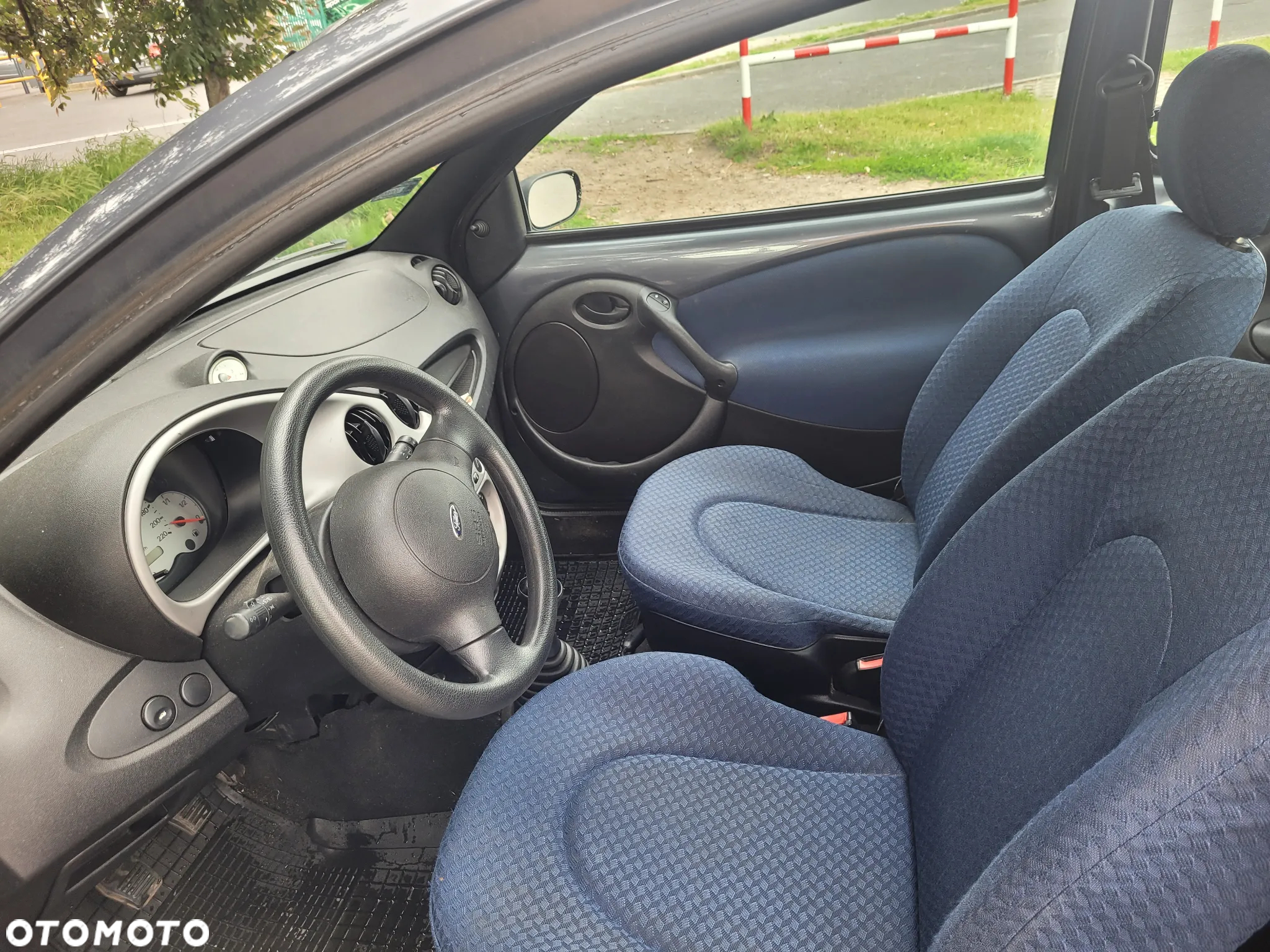 Ford KA - 3