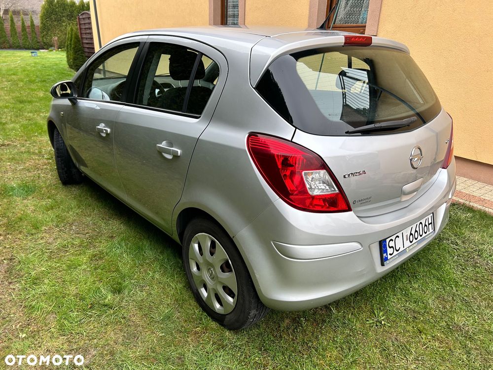 Opel Corsa 1.3 CDTI Enjoy - 2