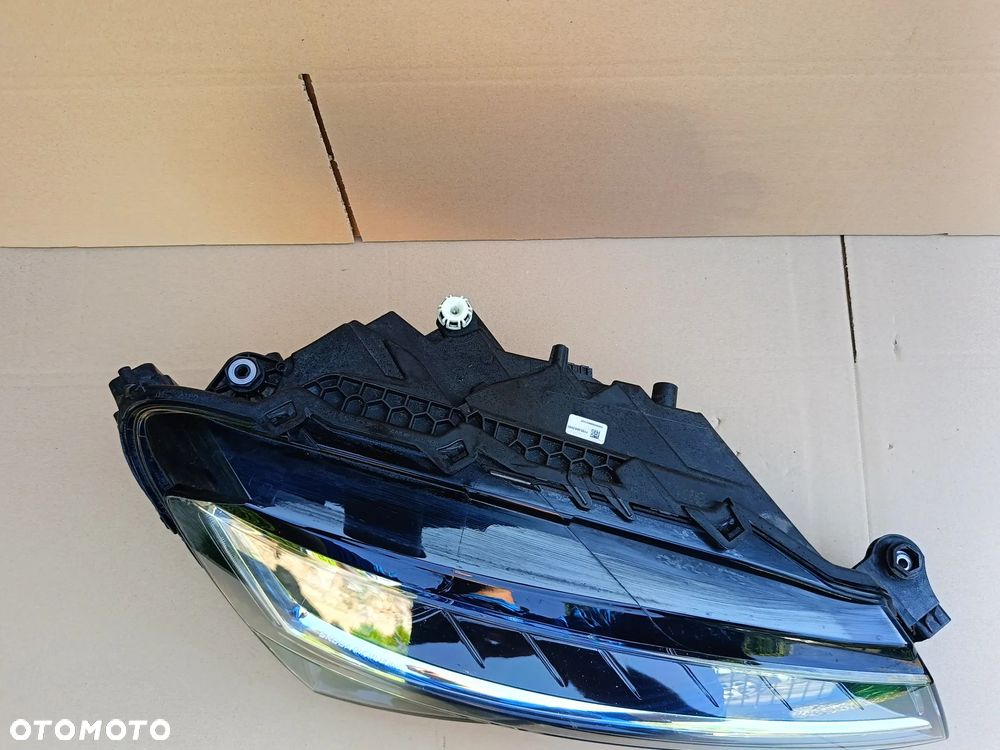 Full Led przedni prawy Skoda SuperB III 3 lift lampa 3V1941016D - 2