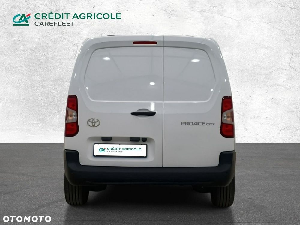 Toyota Proace City - 7