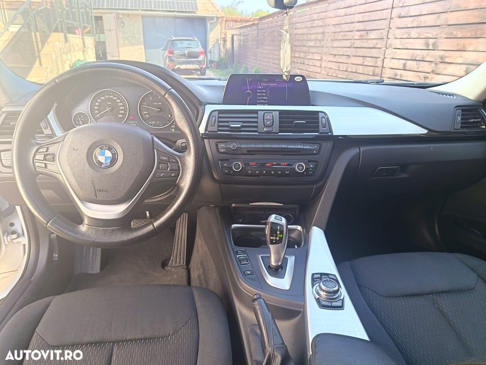 BMW Seria 3 318d Aut. Luxury Line - 3