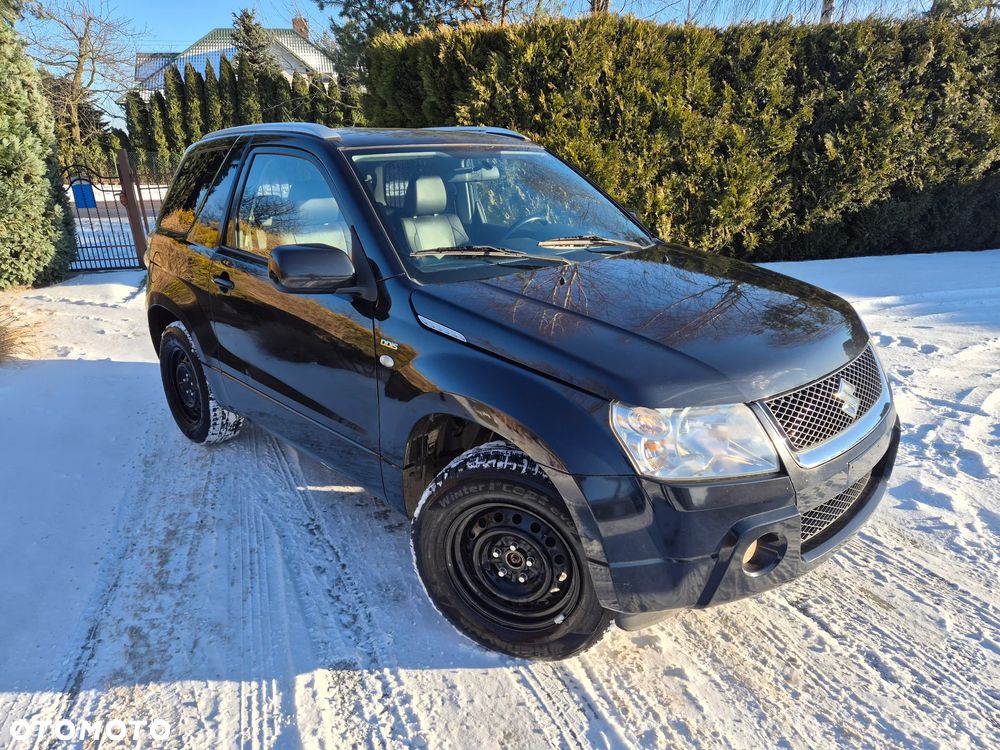 Suzuki Grand Vitara 1.9 DDiS Comfort DPF - 2