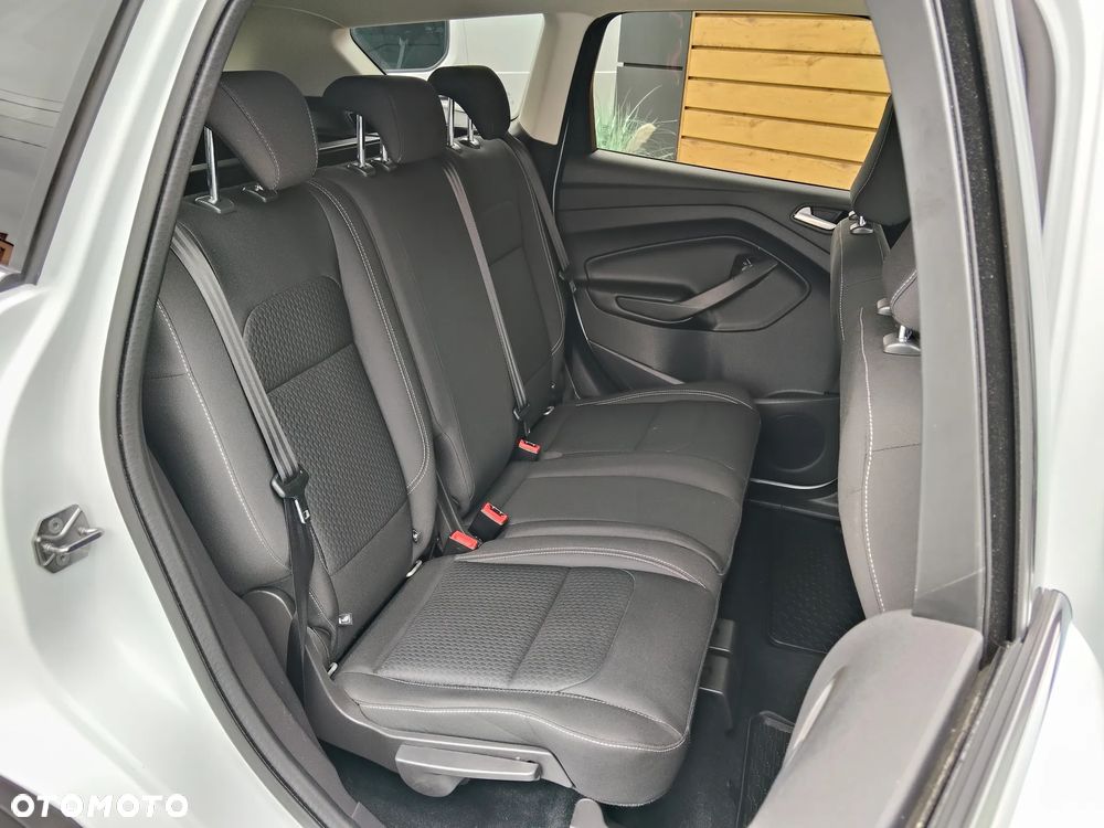 Ford Kuga 1.5 EcoBoost TITANIUM - 28