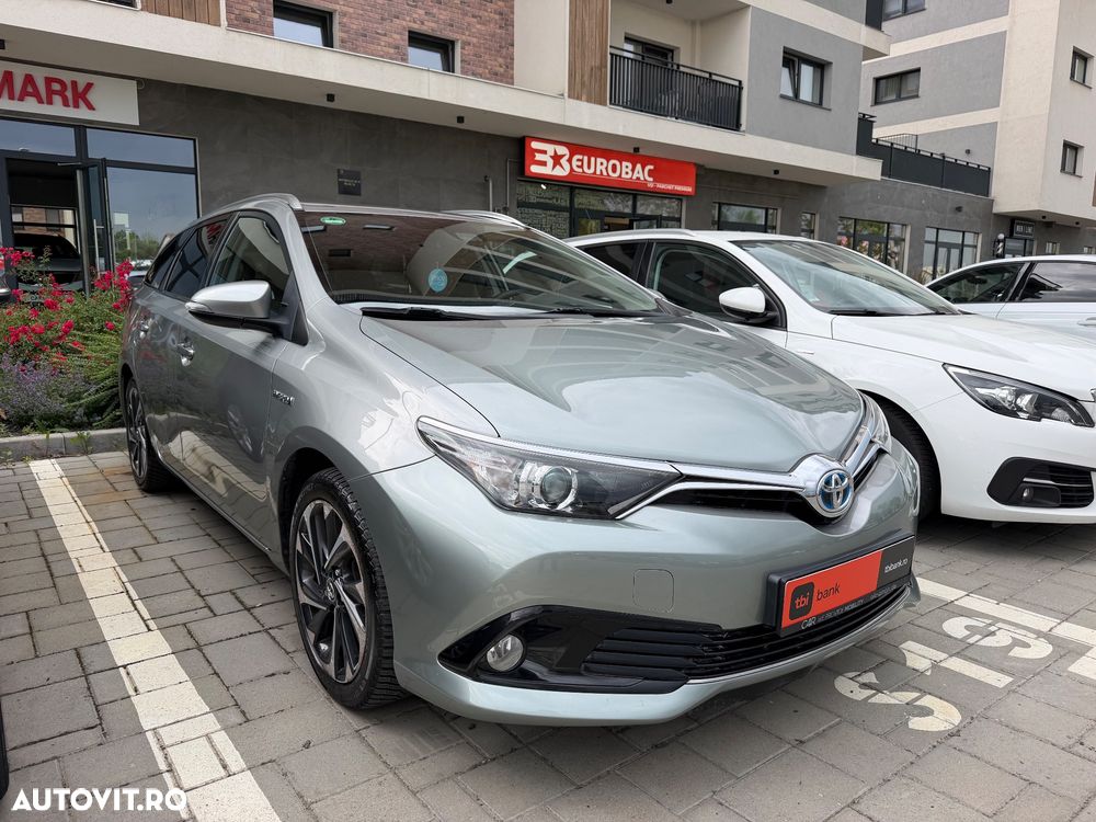 Toyota Auris 1.8 Executive - 2