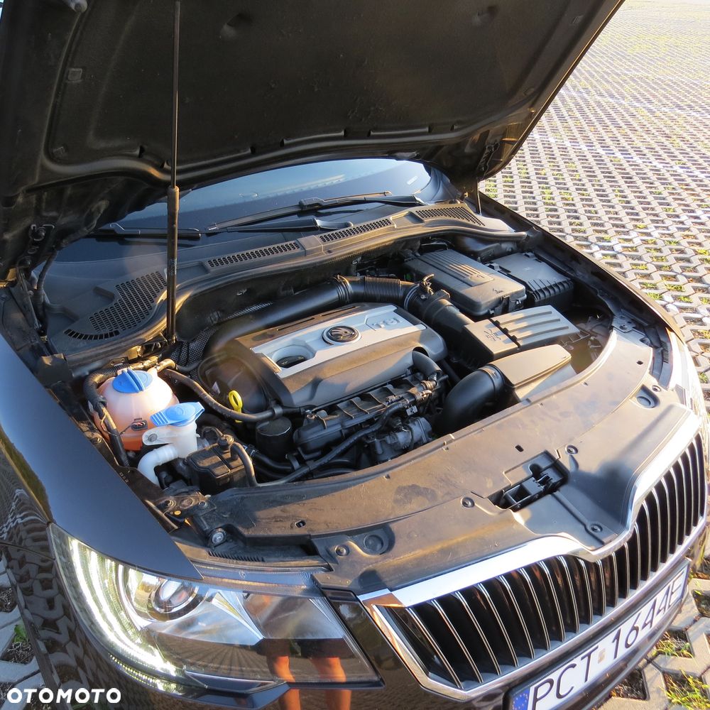Skoda Superb 2.0 TSI Elegance DSG - 18