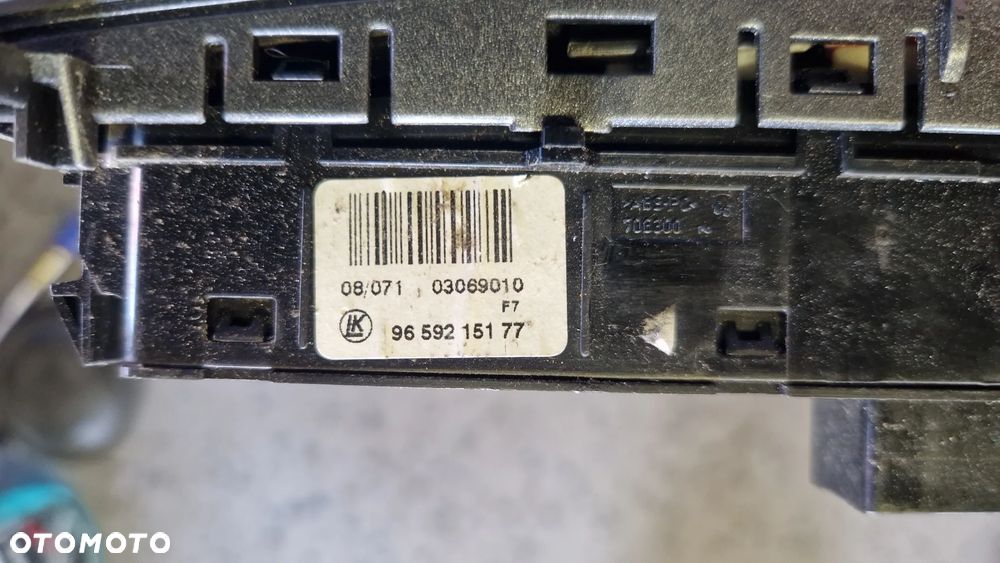 PEUGEOT 308 PRZEŁĄCZNIK AWARYJNYCH  9659215177 - 2