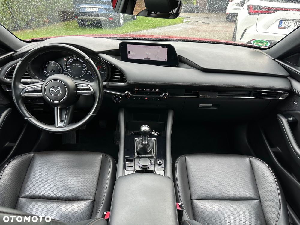 Mazda 3 2.0 mHEV Hikari - 15
