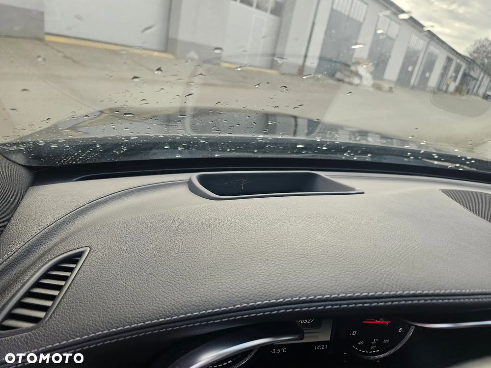 Mercedes-Benz Klasa C - 23