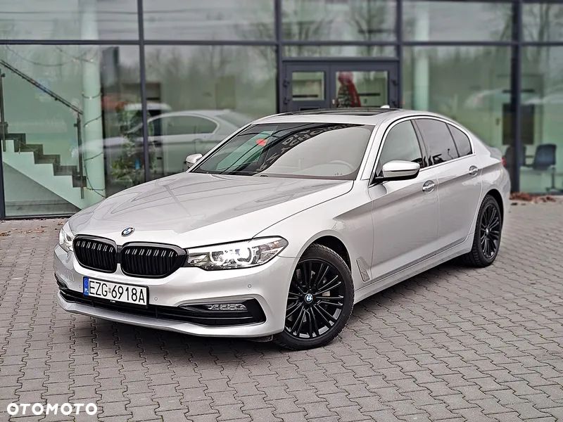 BMW Seria 5 530i xDrive Sport Line - 1