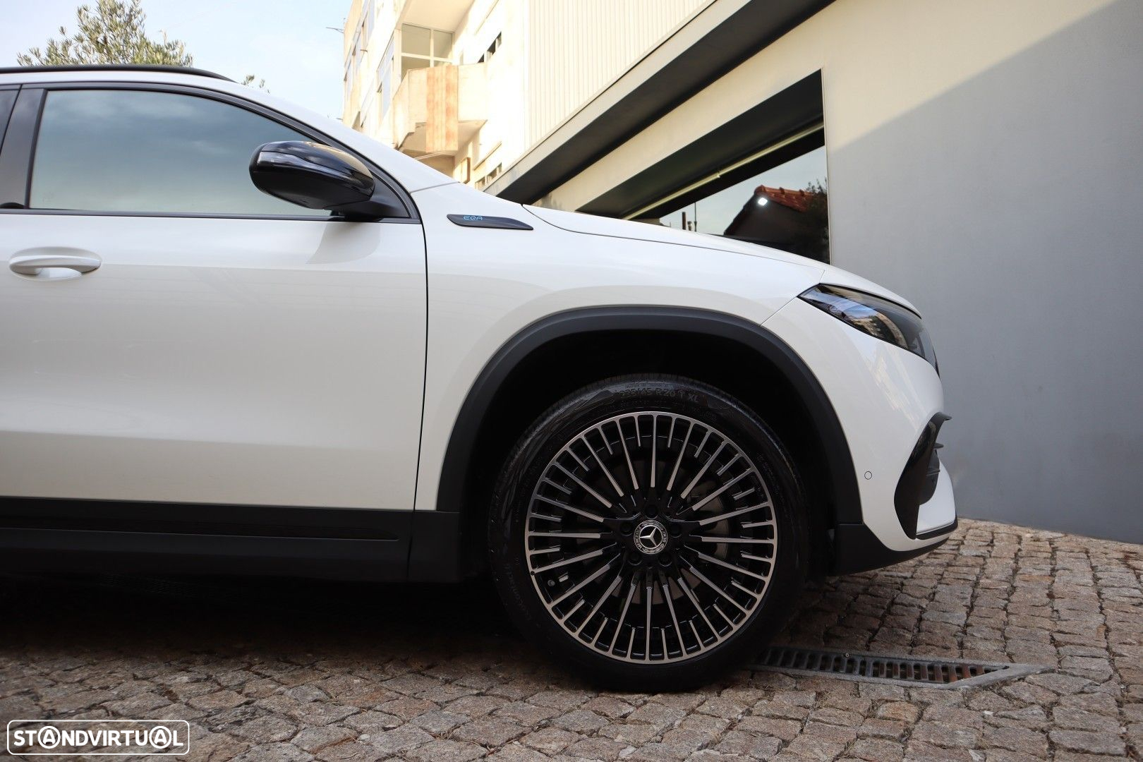 Mercedes-Benz EQA 250 AMG Line - 13