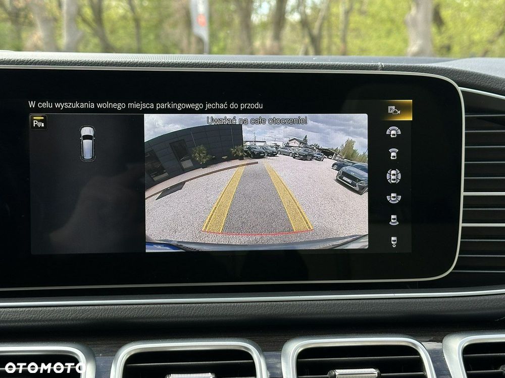 Mercedes-Benz GLS - 36