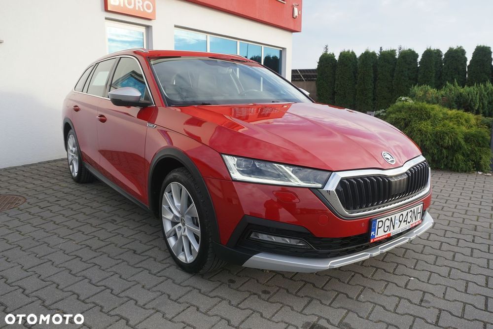 Skoda Octavia 2.0 TDI DSG 4x4 Scout - 37