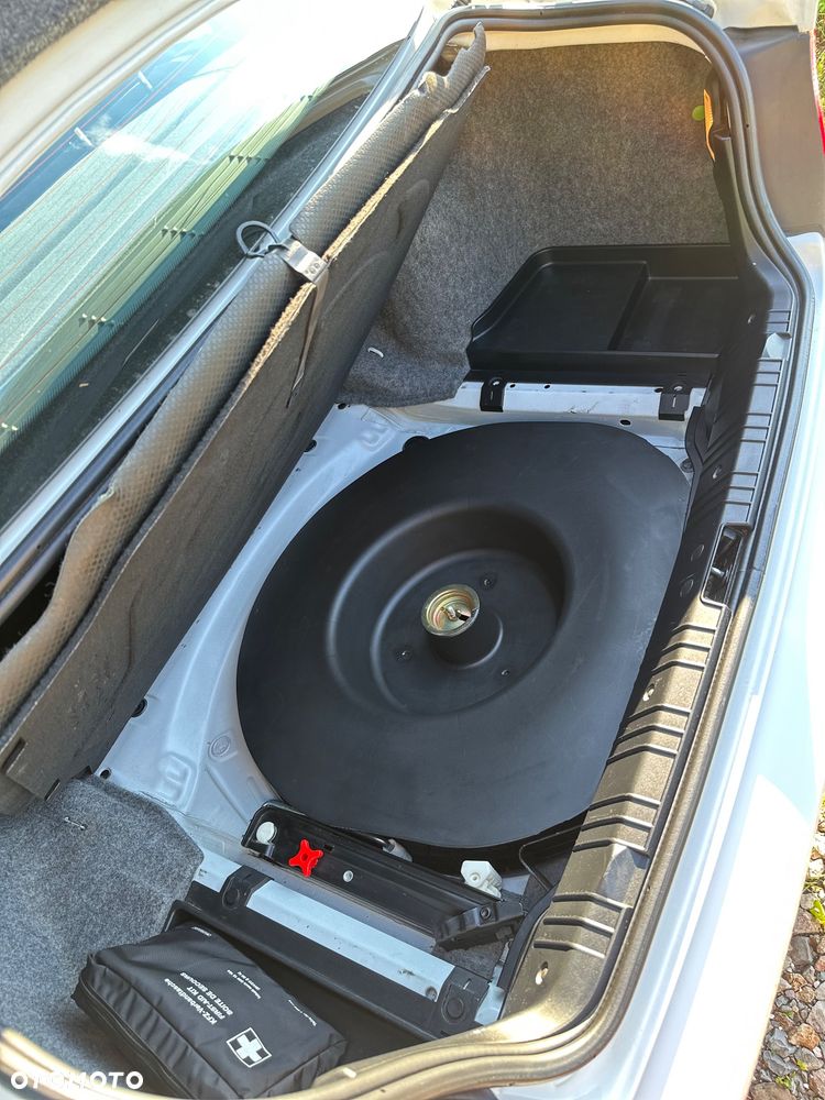 BMW Seria 3 - 25