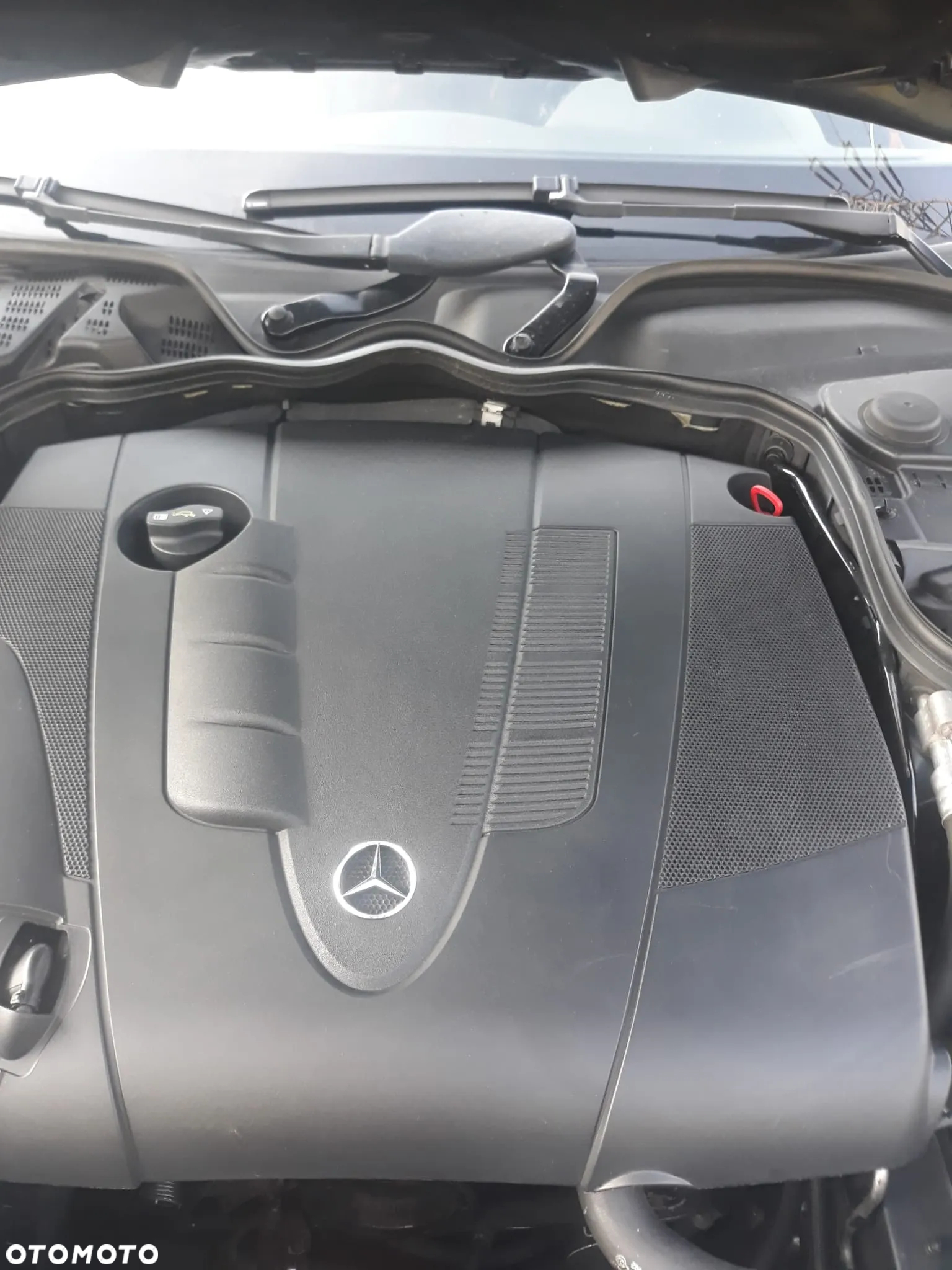 Mercedes-Benz Klasa E 220 T CDI Automatik Elegance DPF - 12