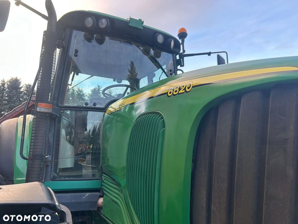 John Deere 6820 - 14