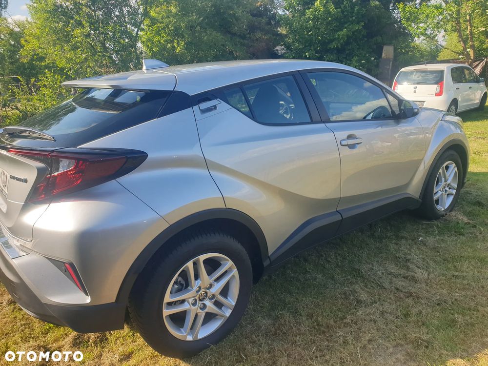 Toyota C-HR Business-Edition - 6