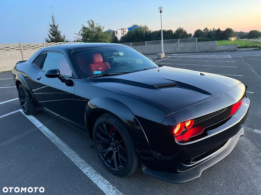 Dodge Challenger - 37