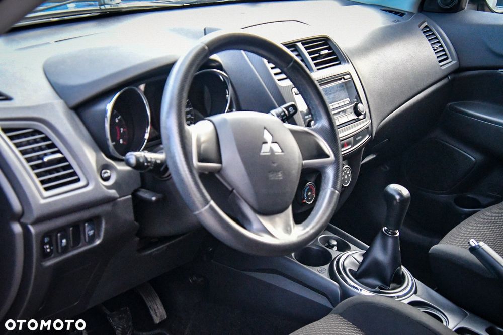 Mitsubishi ASX 1.6 Active - 11