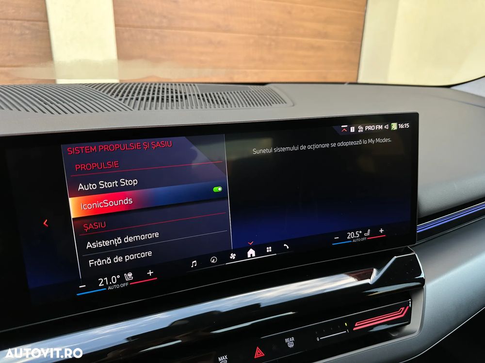 BMW Seria 5 520i AT MHEV - 30