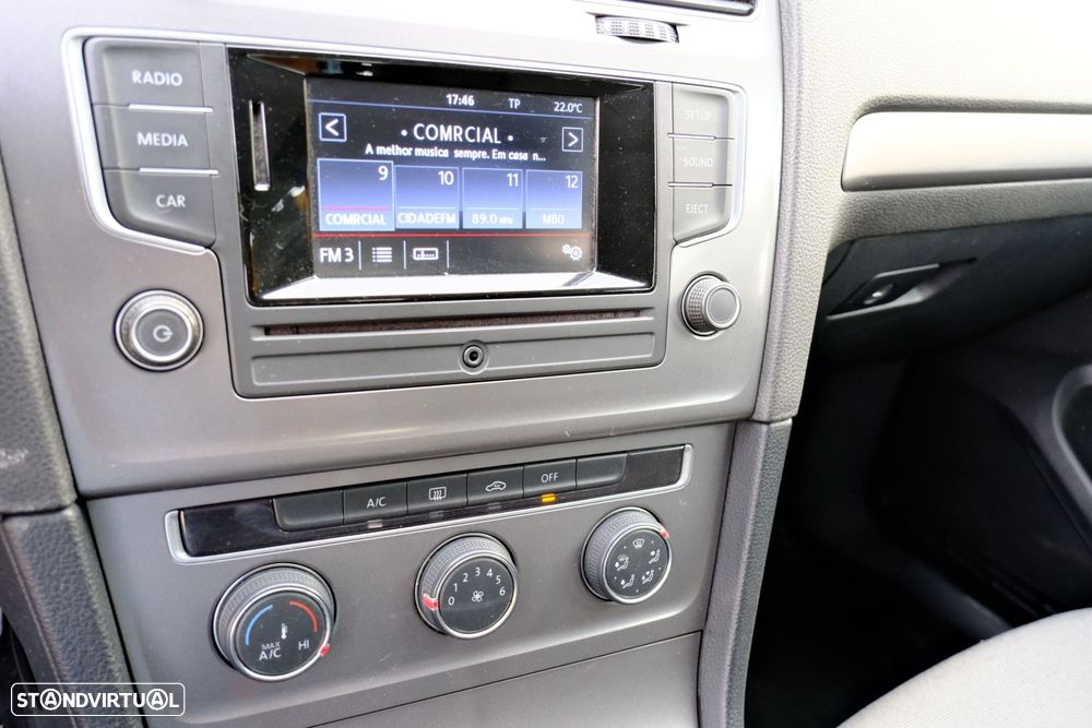 VW Golf 1.6 TDi Trendline - 16