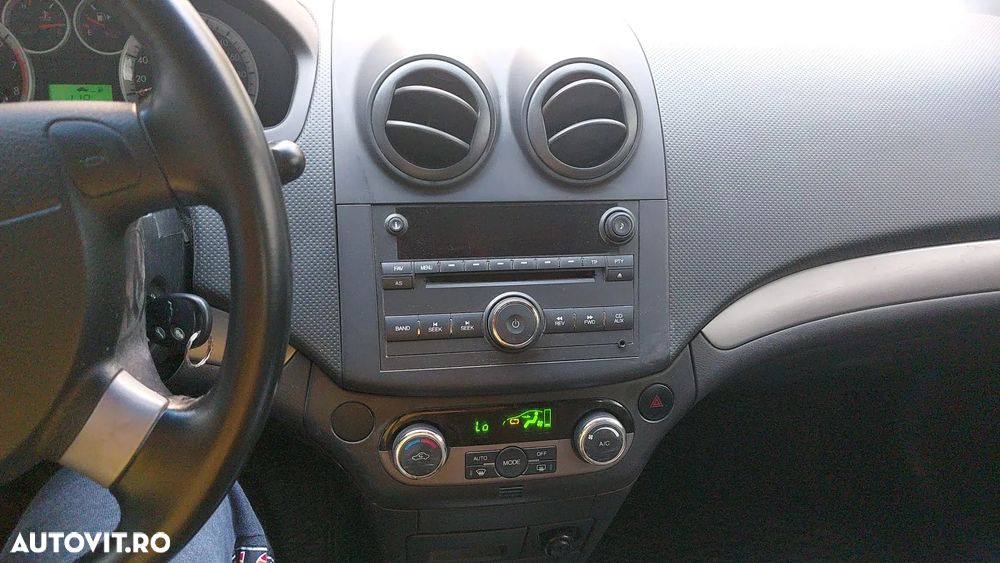 Chevrolet Aveo - 3