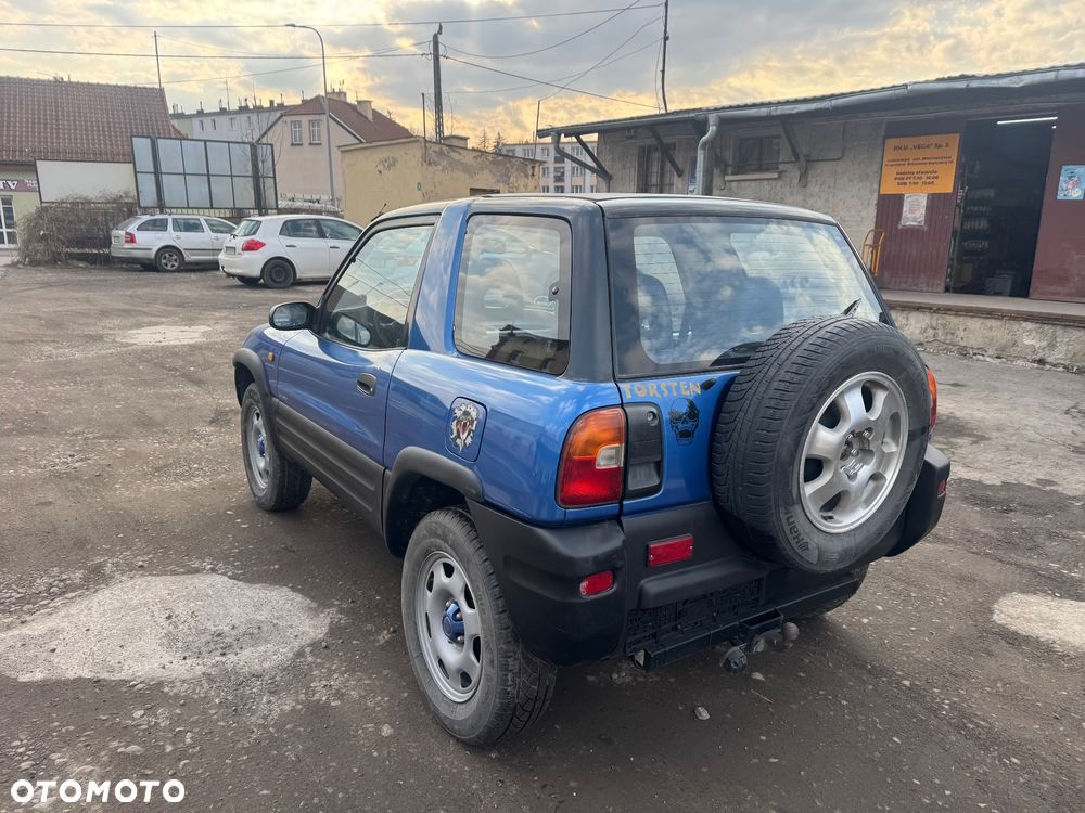 Toyota RAV4 2.0 Fun - 4