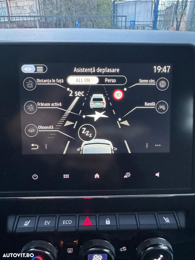 Renault Clio V E-Tech 145 Techno - 30