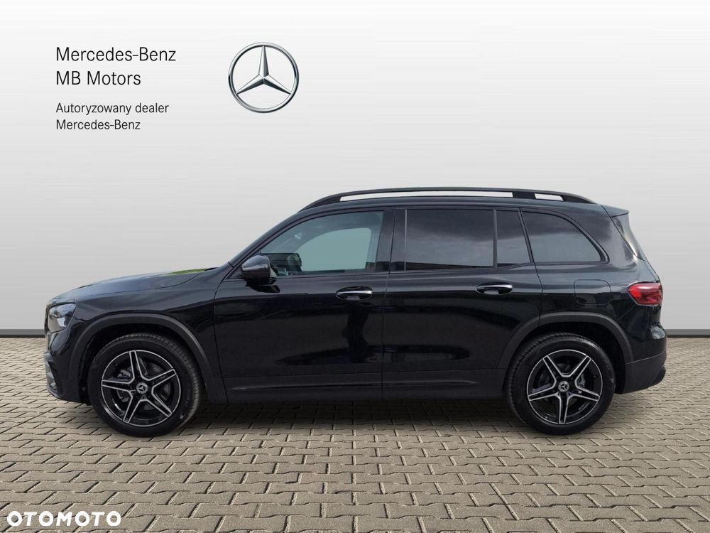 Mercedes-Benz GLB - 3