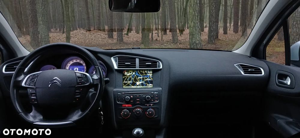 Citroën C4 e-HDi 110 Exclusive - 16