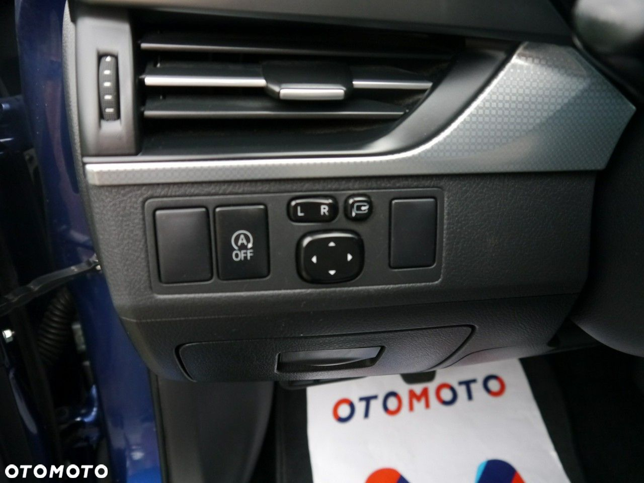 Toyota Avensis Touring Sports 2.0 D-4D Comfort - 29