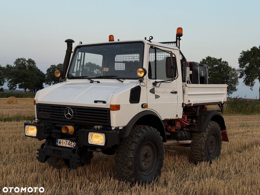 Mercedes-Benz Unimog 424 - 1
