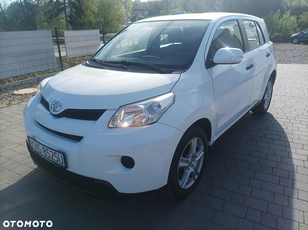 Toyota Urban Cruiser 1.4 D-4D 4x4 Life - 1