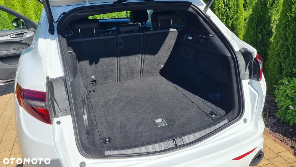 Alfa Romeo Stelvio 2.0 Turbo Veloce Q4 - 8