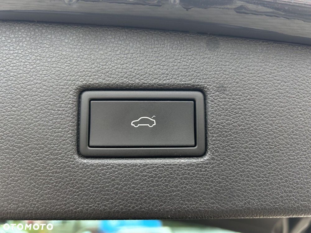 Volkswagen Tiguan 2.0 TSI 4Mot Elegance DSG - 30