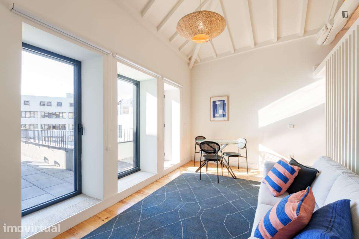Apartamento com 2 quartos - localizado em Cedofeita Porto - Grande imagem: 4/14