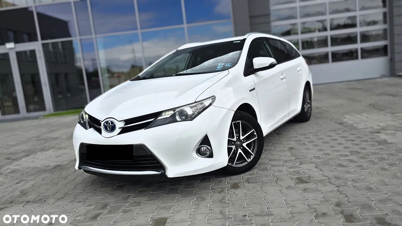 Toyota Auris 1.8 HSD Prestige NAVI - 1
