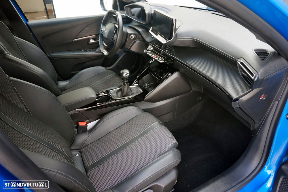 Peugeot 208 1.2 PureTech GT Line - 8