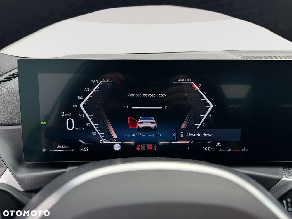 BMW Seria 3 318i M Sport - 17