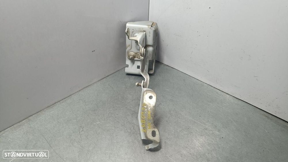 DOBRADIÇA DIREITA DO CAPÔ NISSAN NV300 COMBI - 1