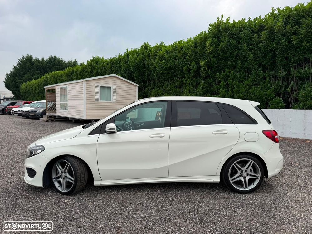 Mercedes-Benz B 220 d AMG Line - 12