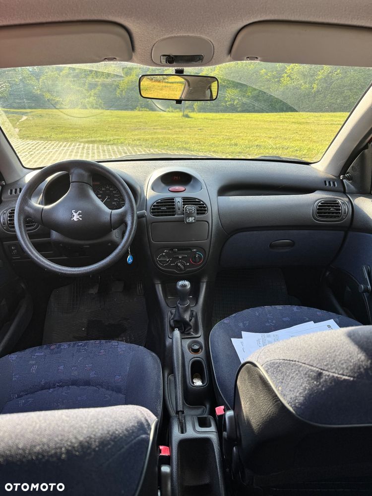 Peugeot 206 1.1 XR - 7