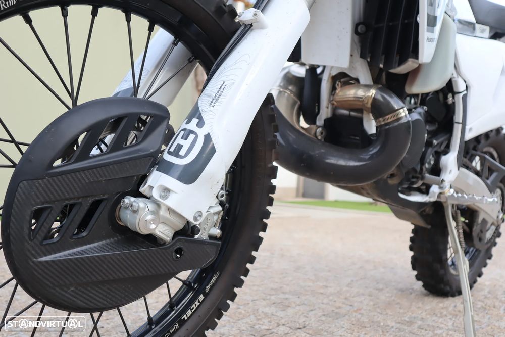 Husqvarna TE 300 Pro - 17