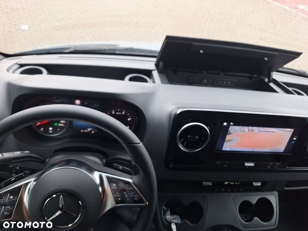 Mercedes-Benz Sprinter Sprinter - 8