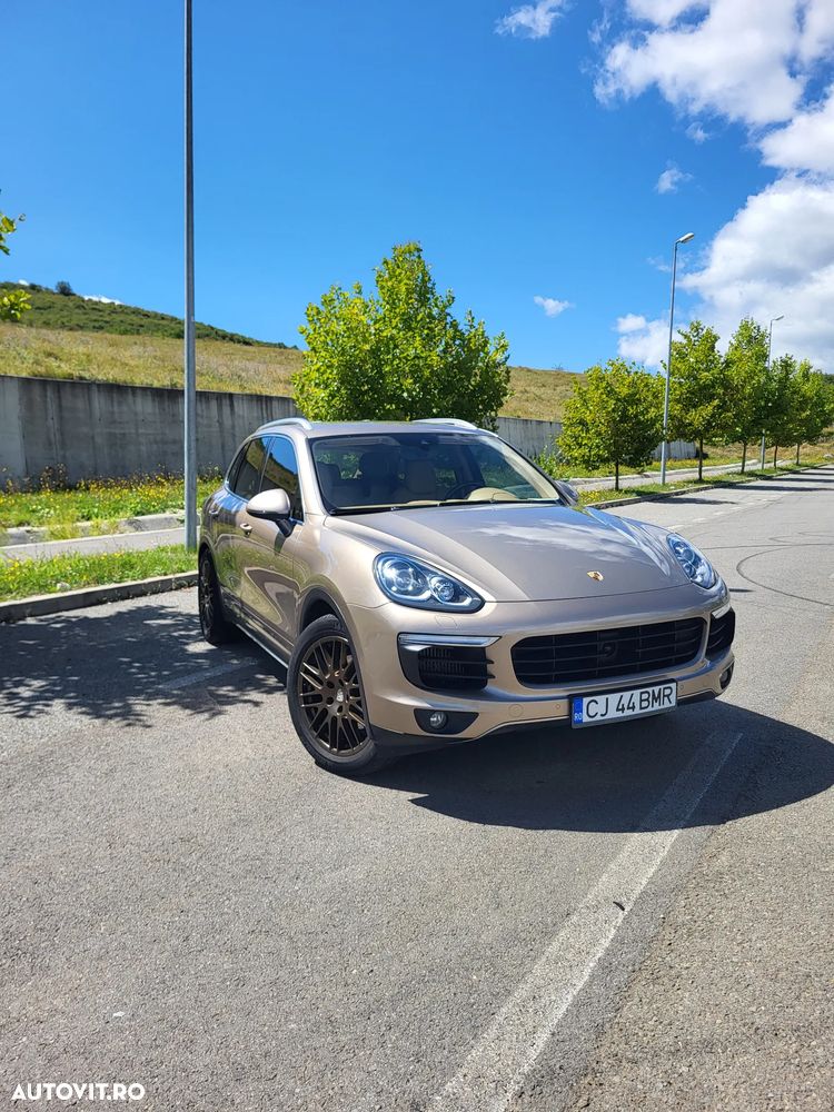 Porsche Cayenne 3.0 L - 3