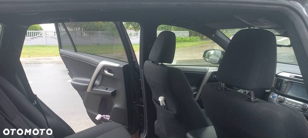 Toyota RAV4 Hybrid Premium 4x2 - 10