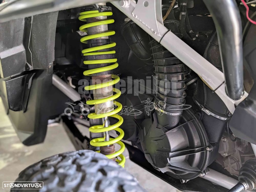 Can-Am Maverick X3 RS Turbo RR - 21