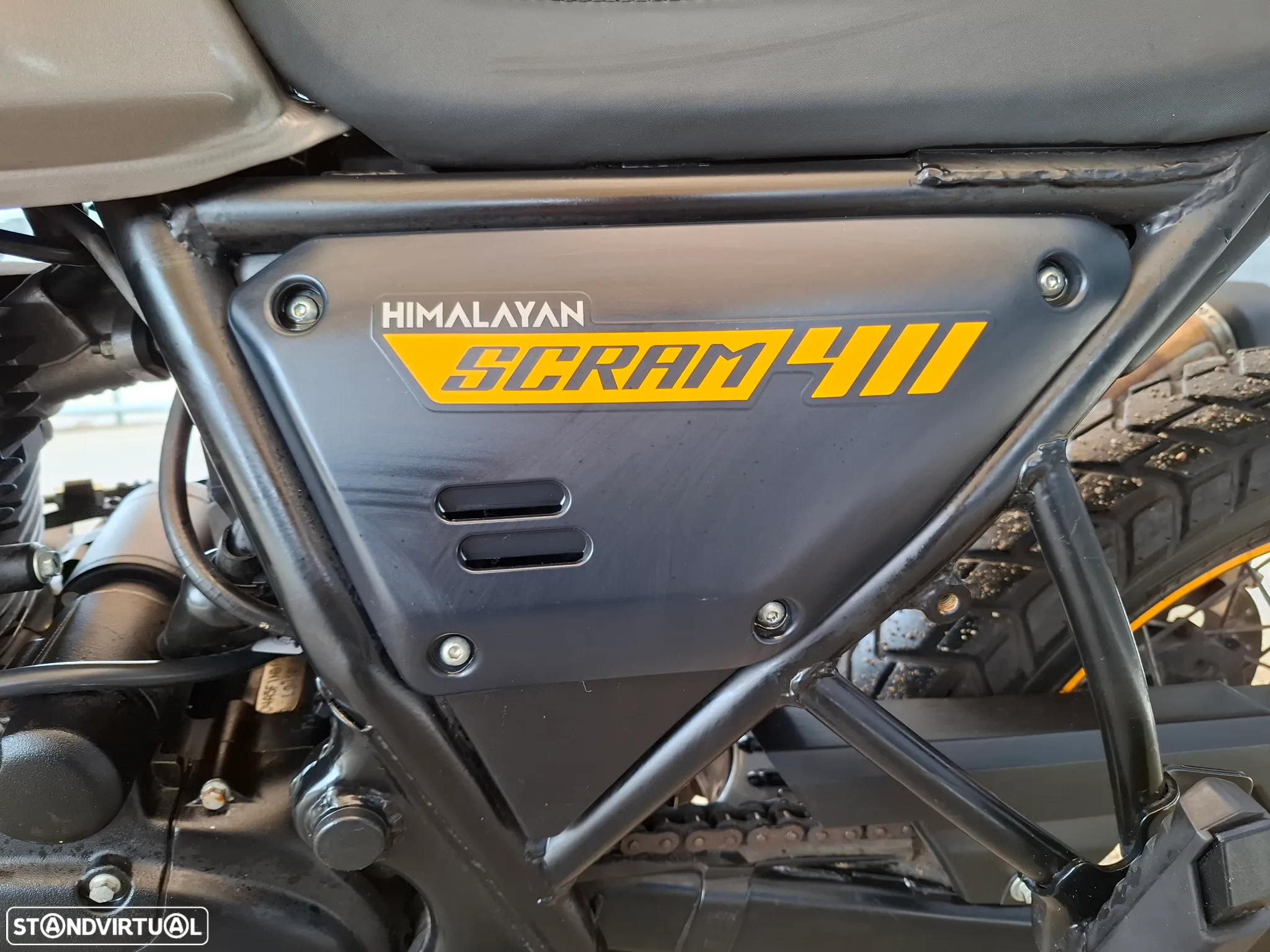 Royal Enfield Himalayan Scram 411 - 21